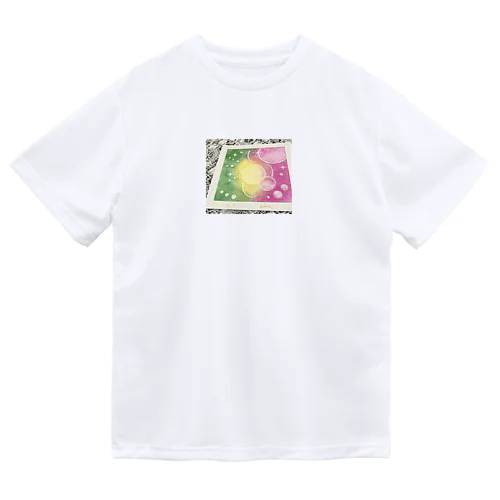 宇宙世界へ Dry T-Shirt