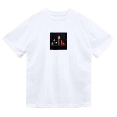 火が灯る蝋燭とハロウィンカボチャのドット絵 Dry T-Shirt