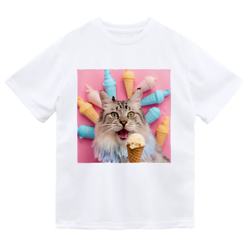 アイスを食べた猫 Dry T-Shirt