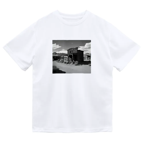 "Nostalgia Ville：さびれた町の魅力を感じるグッズ" Dry T-Shirt