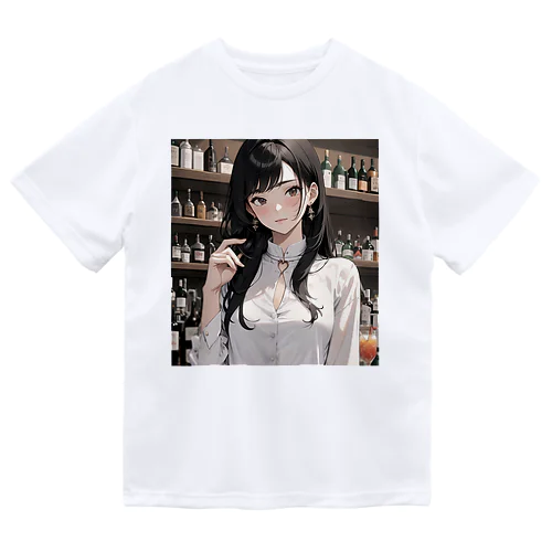 女性バーテンダー Dry T-Shirt