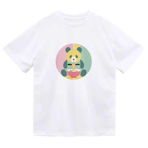 なにか食べてるパンダ ドライTシャツ