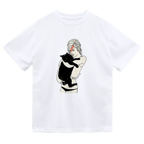 イナズマメイクの女性と黒猫 Dry T-Shirt