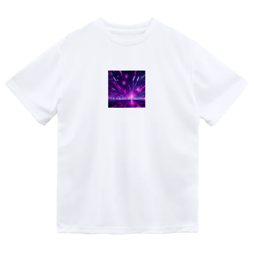 常に花火が打ち上げられている花火宇宙 Dry T-Shirt