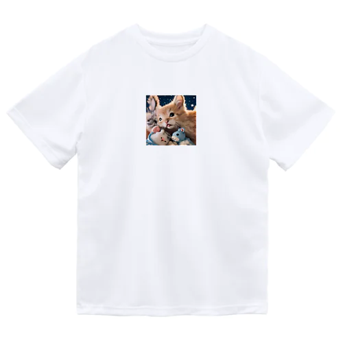 ぬいぐるみと猫ちゃんのショット Dry T-Shirt