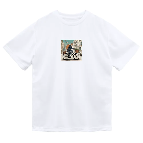 街中を自転車で走る猫のグッズです。 Dry T-Shirt