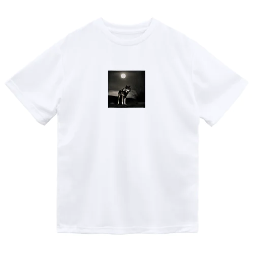 夜の狩人 Dry T-Shirt