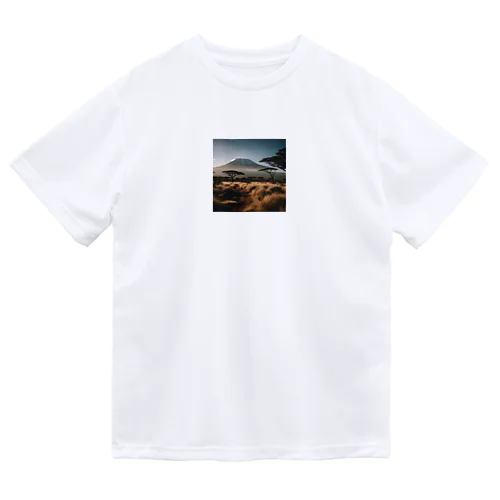 キリマンジャロ山 ドライTシャツ
