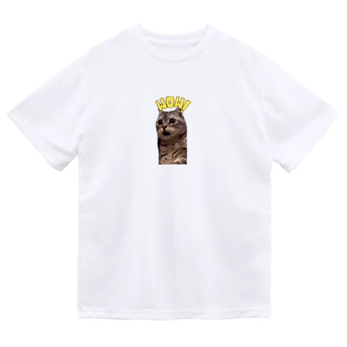 【猫ミーム】驚く猫（文字入り） ドライTシャツ