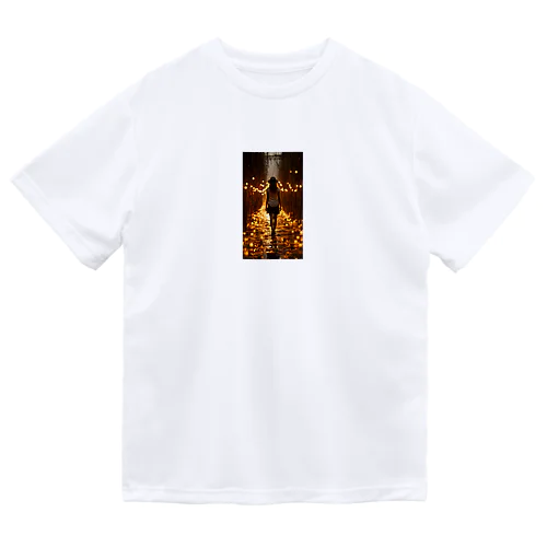 Journey Through the Lanterns ドライTシャツ