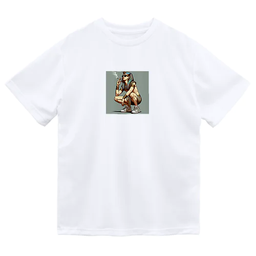 Smoking Pharaoh Dry T-Shirt
