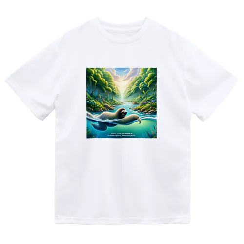 時間の流れを象徴する川の中でゆったりと泳ぐ、ナマケモノの姿🌿 Dry T-Shirt