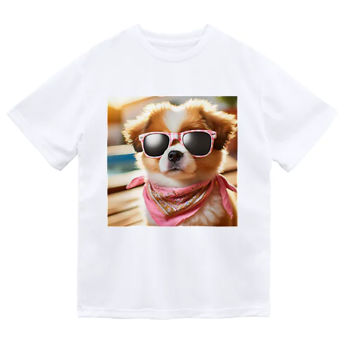 サングラスをかけた、かわいい犬 Marsa 106 ドライTシャツ