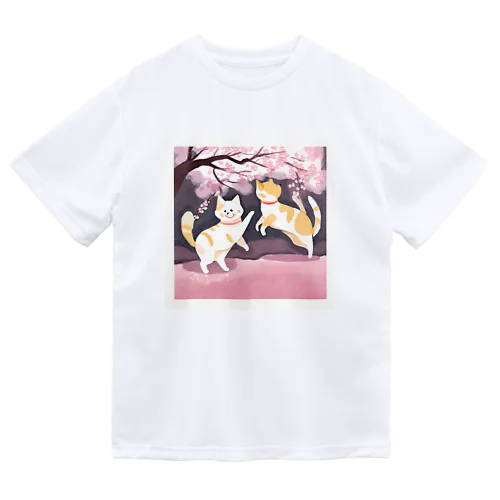 桜で遊ぶ犬と猫 Dry T-Shirt