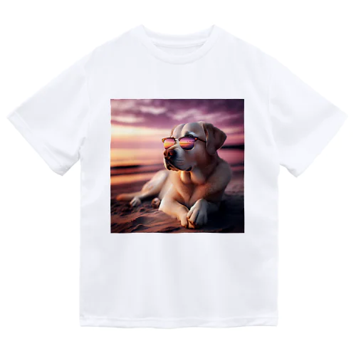 サングラスをかけた、かわいい犬 Marsa 106 Dry T-Shirt