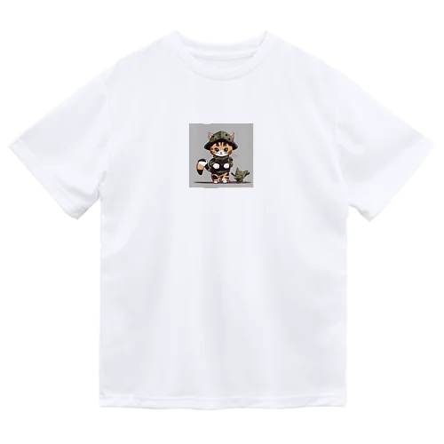 戦闘ネコ ドライTシャツ