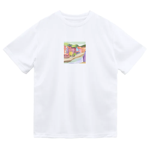 川沿いの街並み Dry T-Shirt