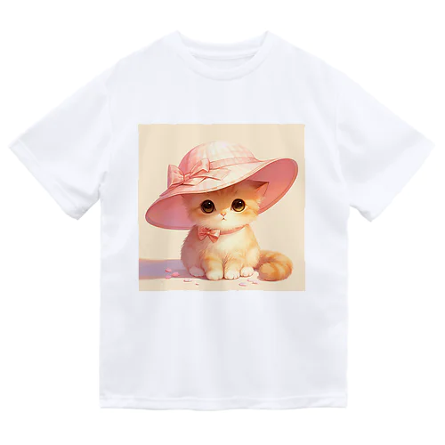 帽子をかぶった可愛い子猫 Marsa 106 Dry T-Shirt