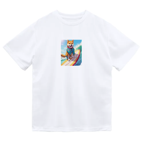 サーフィンする柴犬 Dry T-Shirt