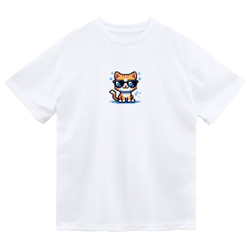 きらりんサングラスにゃんこ Dry T-Shirt