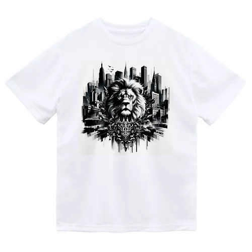 Urban Jungle Majesty ドライTシャツ