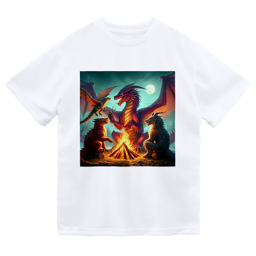 ドラゴンとその仲間たちのたき火会 Dry T-Shirt