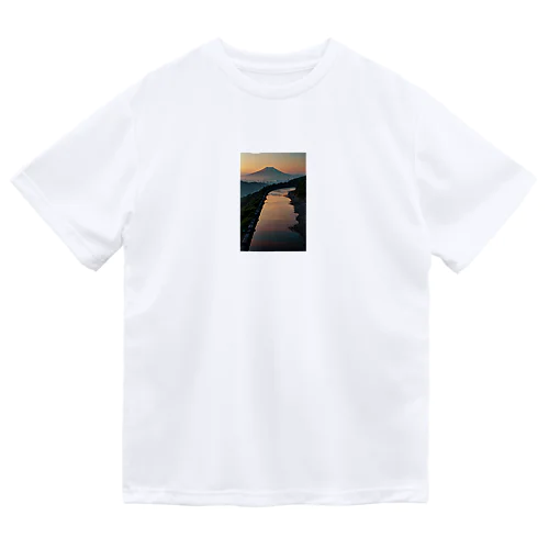 和の不思議 Dry T-Shirt