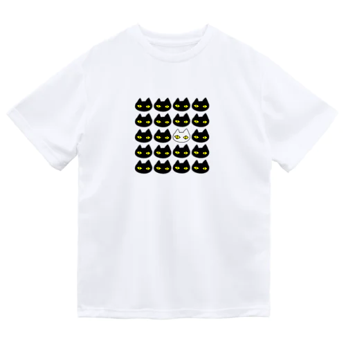 黒猫ボディーガード 001 Dry T-Shirt