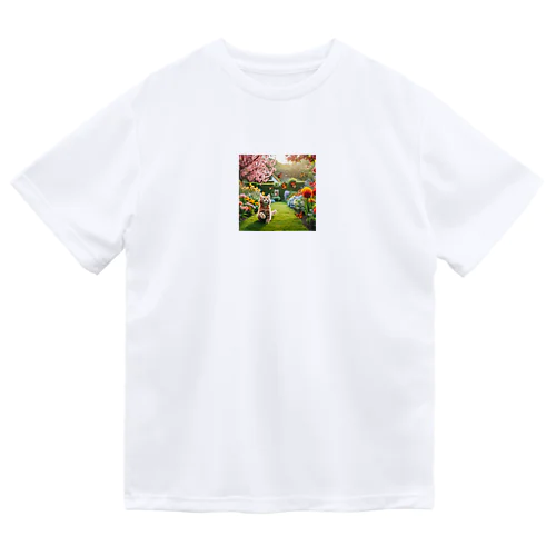 猫 in 花園 Dry T-Shirt