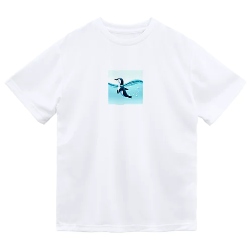 海を泳ぐペンギン Dry T-Shirt