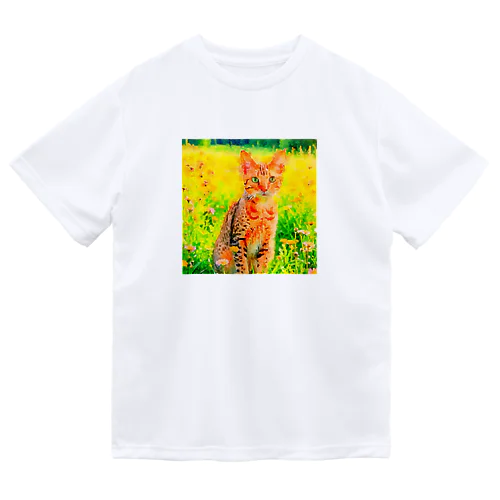 猫の水彩画/花畑のオシキャットねこのイラスト/キジトラネコ ドライTシャツ