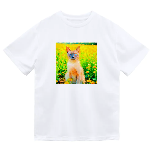 猫の水彩画/花畑のトンキニーズねこのイラスト/ポイントネコ Dry T-Shirt