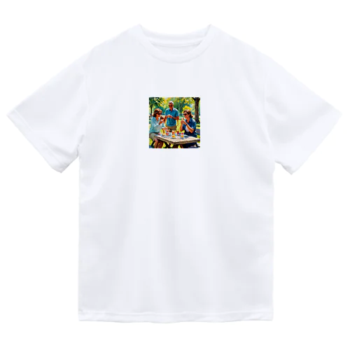 アイスクリームを楽しむ家族 Dry T-Shirt