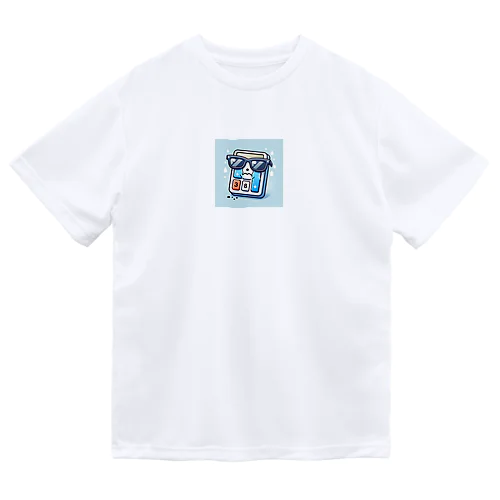 泣き顔の計算機サングラス！ Dry T-Shirt