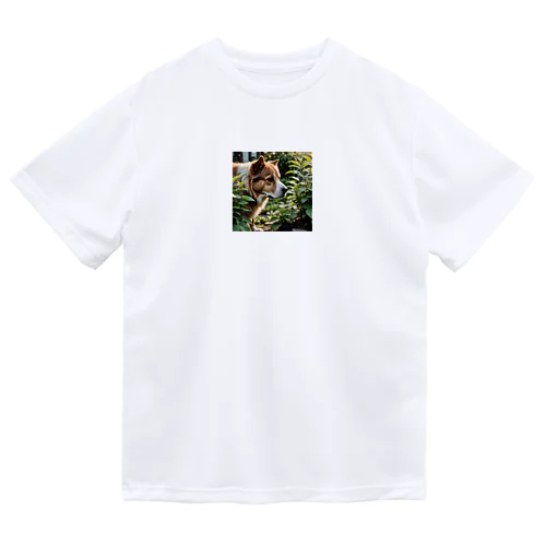 草と犬 Dry T-Shirt