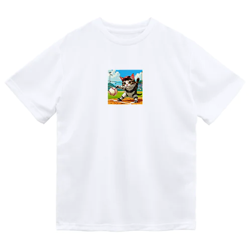 もうすぐ甲子園！野球の練習するニャンコ A ドライTシャツ