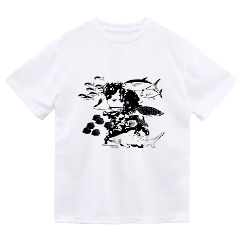 小笠原の魚影(海底ver） Dry T-Shirt