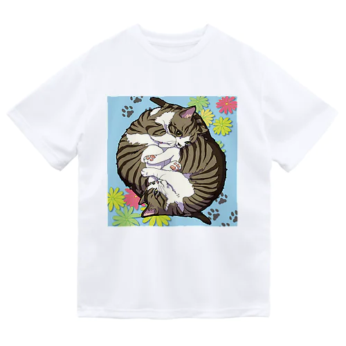 くるくる猫たち Dry T-Shirt