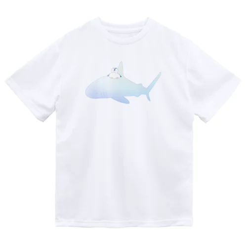 おやすみサメさんとぺんぎん Dry T-Shirt
