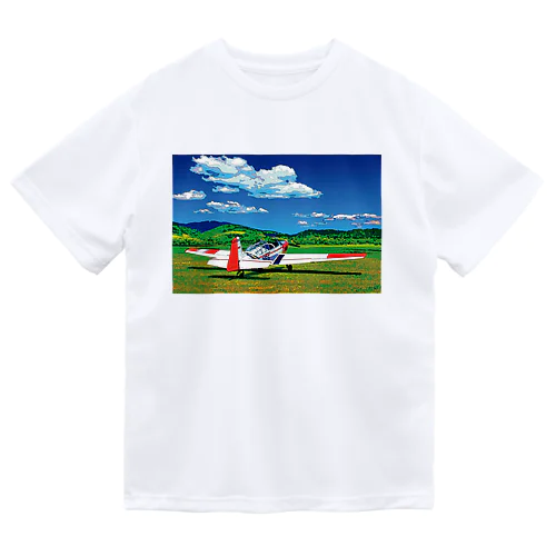 草原の飛行機 ドライTシャツ