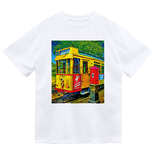 ドイツ ハノーファーの路面電車 ドライTシャツ