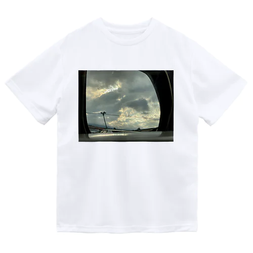 Sunset over the Mirror Dry T-Shirt