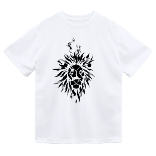 燃えるライオン Dry T-Shirt