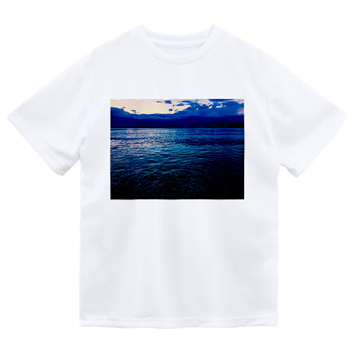 Lake ドライTシャツ