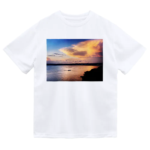 夕焼け船 ドライTシャツ