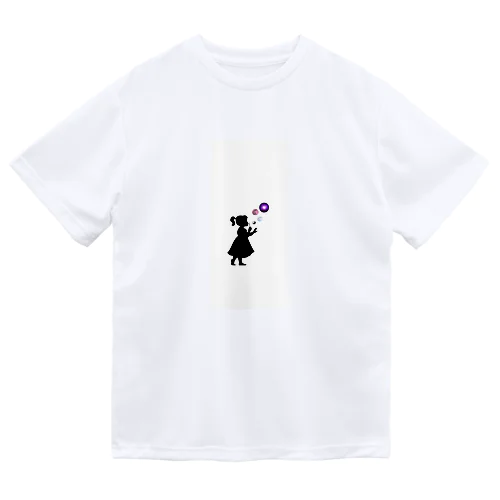 宇宙のシャボン玉をふく少女 Dry T-Shirt