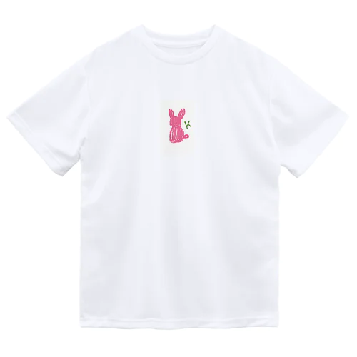イニシャルK ピンクうさぎ 後ろ姿🐰 ドライTシャツ