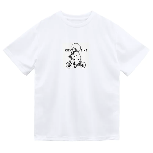 キックバイク練習中 ドライTシャツ