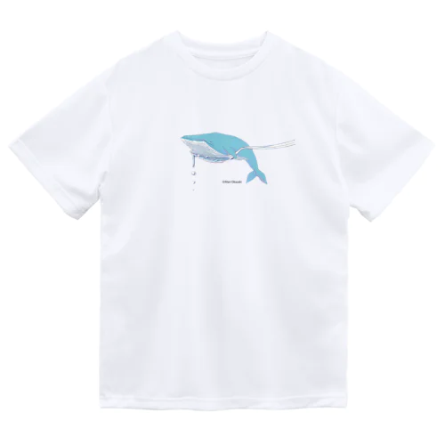 すくわれたクジラさん Dry T-Shirt