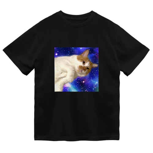 銀河に浮かぶ猫万次郎 ドライTシャツ